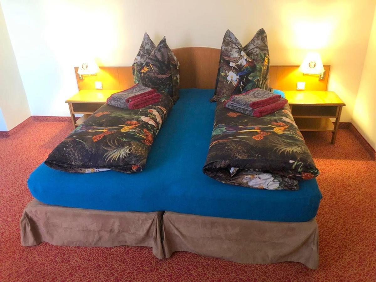 Hotel Eulenspiegel - Das Erlebnishotel In รีซา ภายนอก รูปภาพ