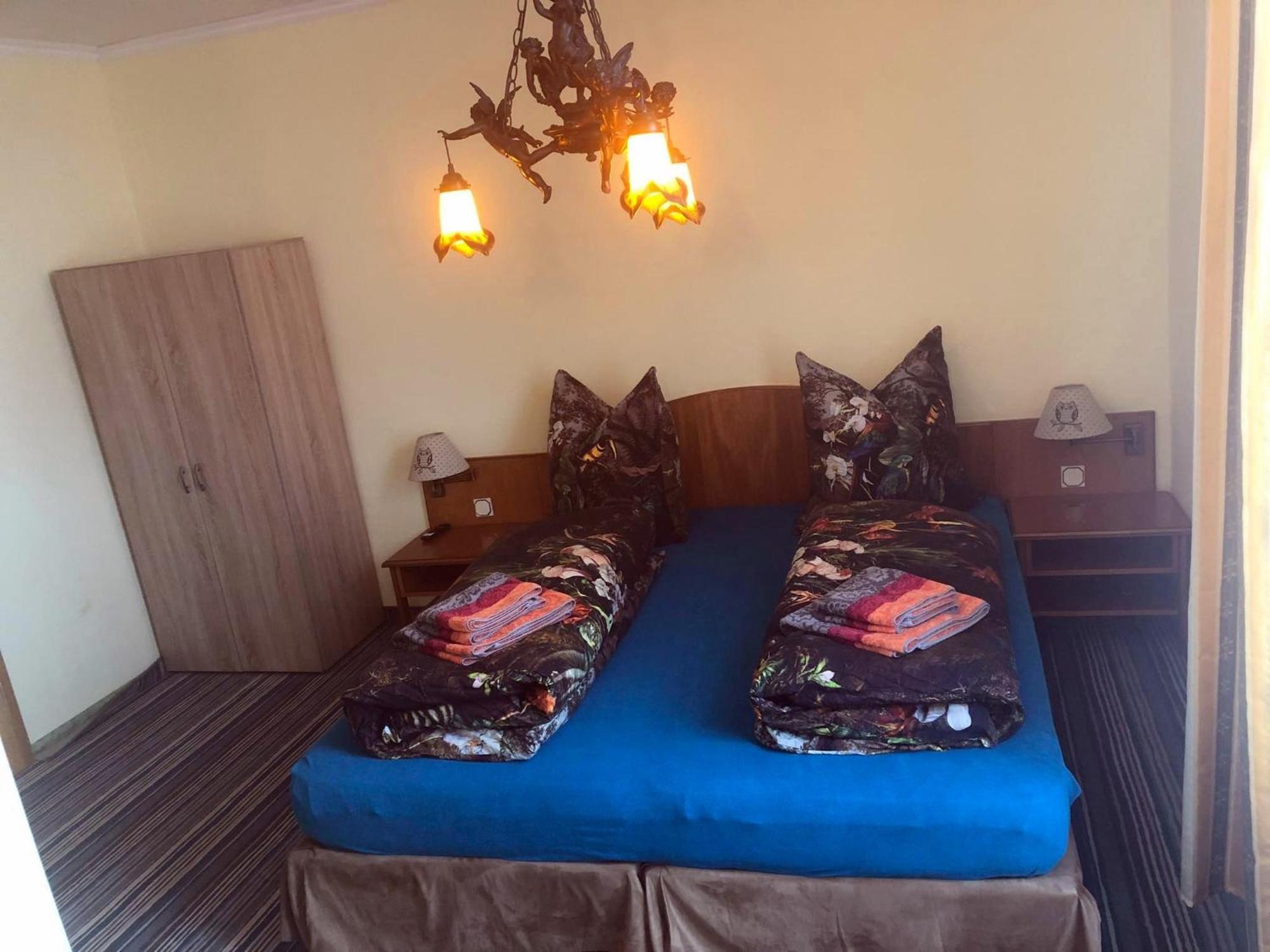 Hotel Eulenspiegel - Das Erlebnishotel In รีซา ภายนอก รูปภาพ
